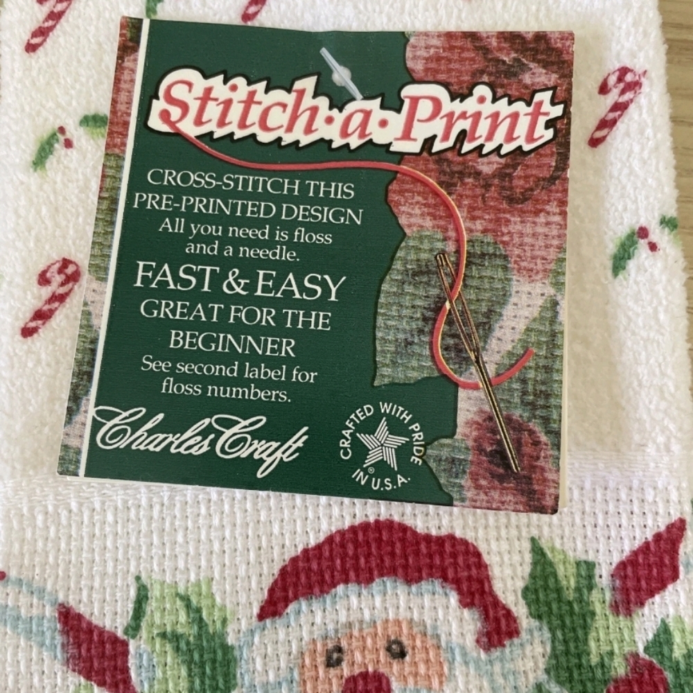 Stitch•a•Print STAMPED Hand TEA TOWELS CROSS STITCH KIT CHRISTMAS - SET OF 2   ☆
